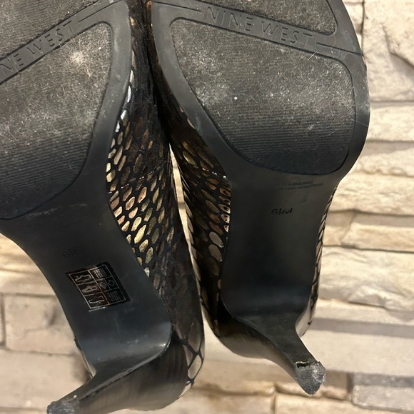 NINE WEST size 7 - Picture 5 of 6